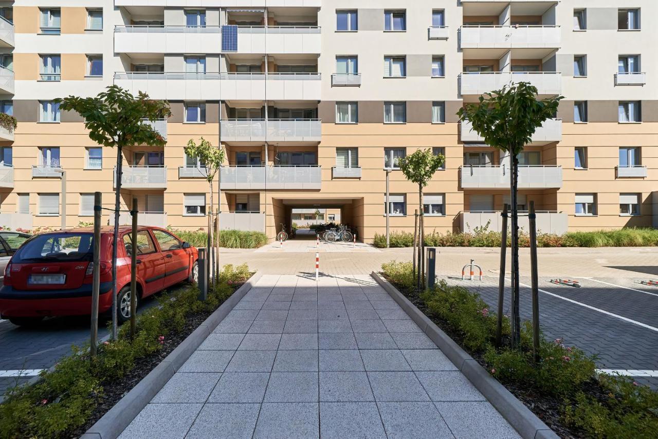 Exclusive Apartments Teczowa With Underground Parking By Noclegi Renters Wrocław Kültér fotó