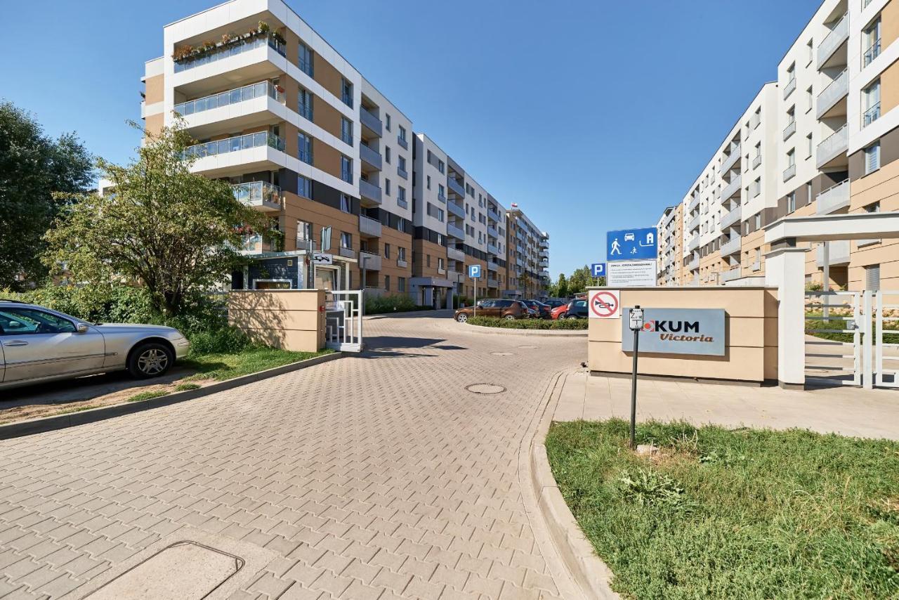 Exclusive Apartments Teczowa With Underground Parking By Noclegi Renters Wrocław Kültér fotó