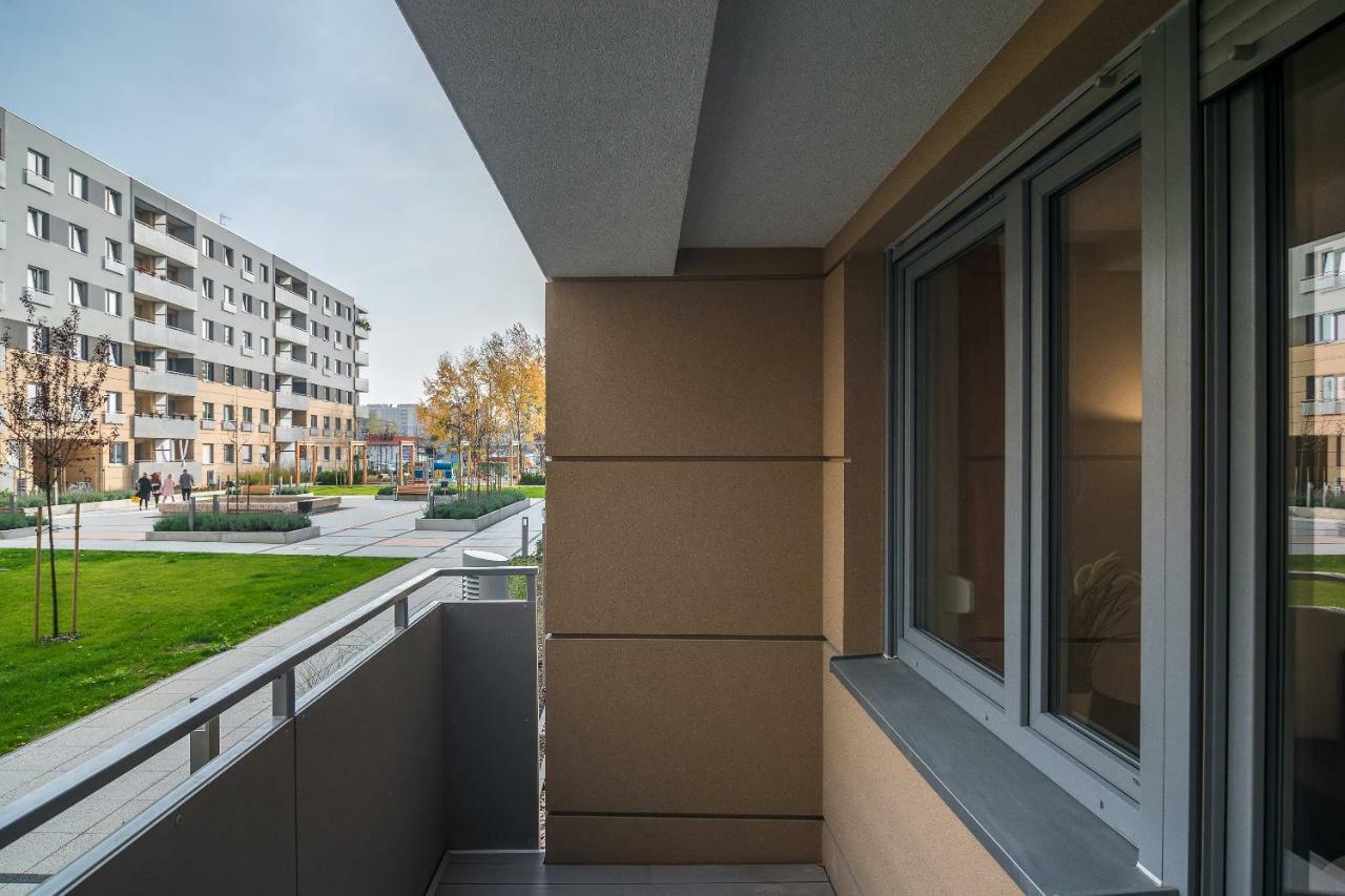 Exclusive Apartments Teczowa With Underground Parking By Noclegi Renters Wrocław Kültér fotó