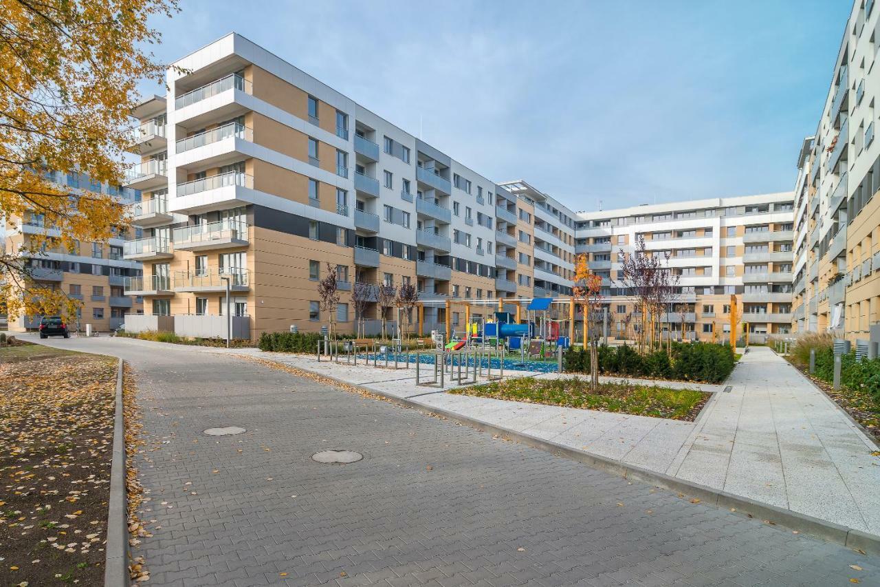 Exclusive Apartments Teczowa With Underground Parking By Noclegi Renters Wrocław Kültér fotó