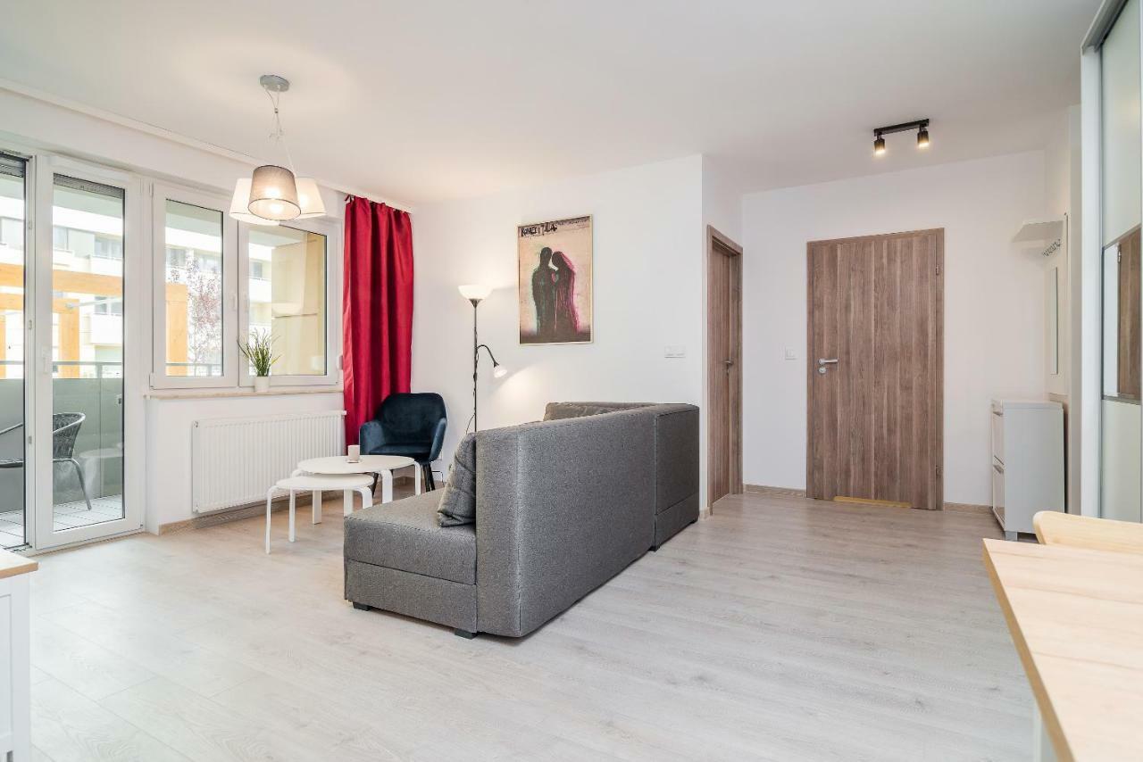 Exclusive Apartments Teczowa With Underground Parking By Noclegi Renters Wrocław Kültér fotó