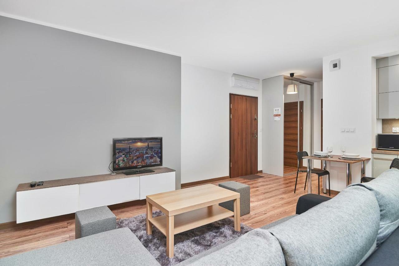 Exclusive Apartments Teczowa With Underground Parking By Noclegi Renters Wrocław Kültér fotó