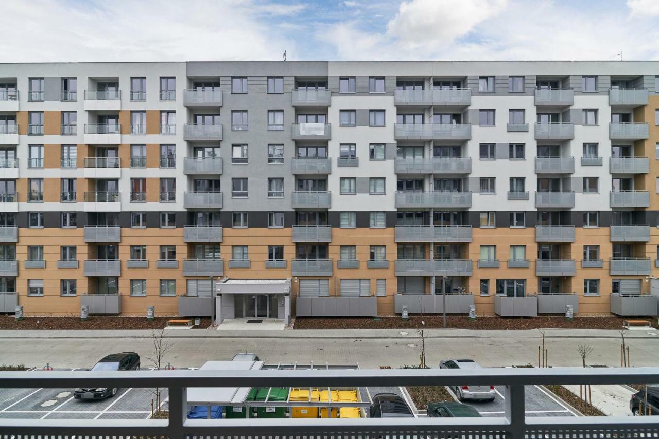 Exclusive Apartments Teczowa With Underground Parking By Noclegi Renters Wrocław Kültér fotó